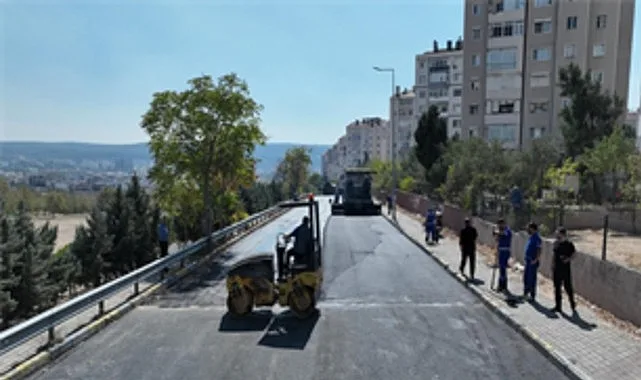 Buca’da bir buçuk yıl içinde 53 bin tonun üzerinde asfalt