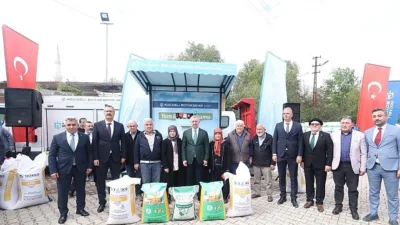 Kocaeli Büyükşehir Belediyesi, kent genelindeki 3.500 çiftçiye yem bitkisi tohumu
