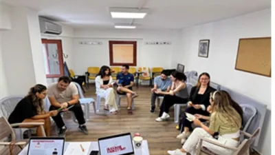 İzmir Büyükşehir Belediyesi, gençlerin iyi olma hâlini ve ruh sağlığını