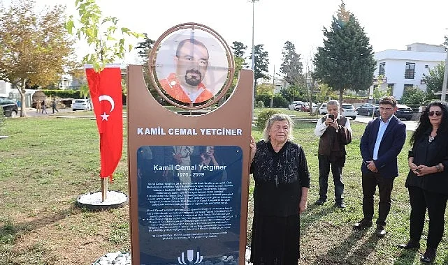 Atatürkçü Düşünce Derneği’nde Genel Yönetim Kurulu Üyeliği dahil olmak üzere