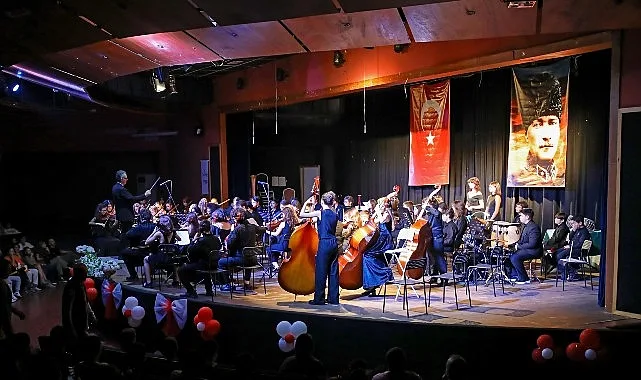 Narlıdere Belediyesi Çocuk Senfoni Orkestrası, Cumhuriyetimizin 102’nci yılına özel verdiği