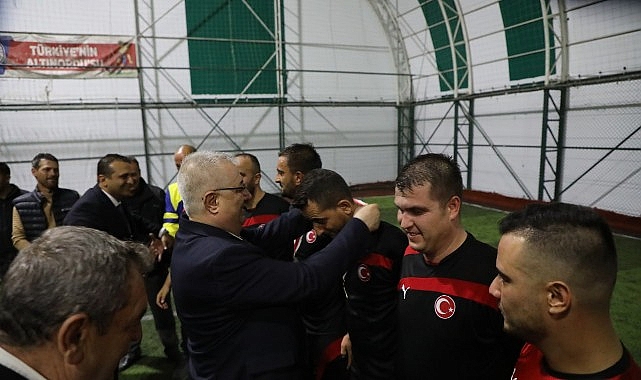 Edremit Belediyesi tarafından bu yıl 3’üncüsü düzenlenen “Geleneksel Cumhuriyet Kupası