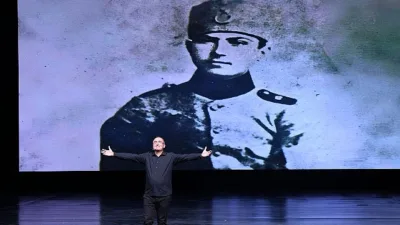 Çankaya Belediyesi, Cumhuriyet’in 102. Yılı kutlamaları kapsamında ünlü yazar, şair