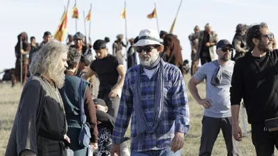 İran'da vizyona girer girmez milyonları salonlara çekerek rekor kıran Mevlana: