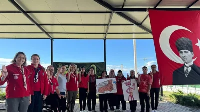 Efes Selçuk Belediyesi Engelsiz Yaşam Merkezi’nin engelsiz çocukları izcilikle tanıştı.