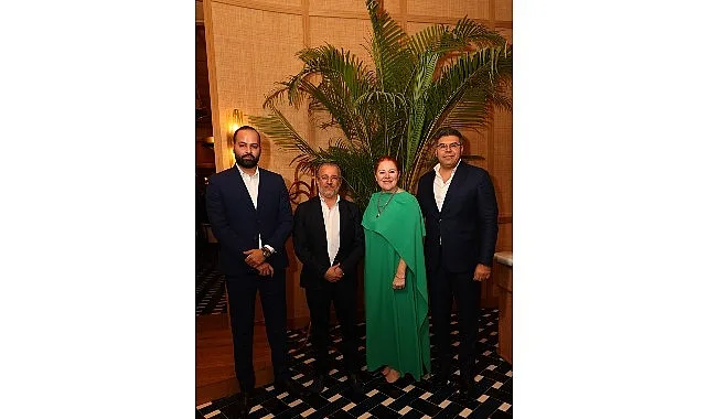 Em Sherif, İstanbul’un Beyoğlu semtinde kapılarını açarak markanın uluslararası alandaki