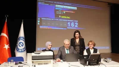 Ege Üniversitesinde İŞKUR Gençlik Programından faydalanacak öğrenciler, noter huzurunda yapılan
