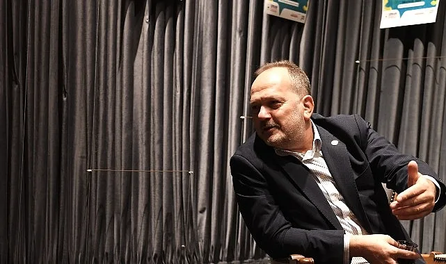 Osmangazi Belediyesi, gençlerin girişimcilik alanında farkındalık kazanmalarını amaçlayan söyleşilerine bir