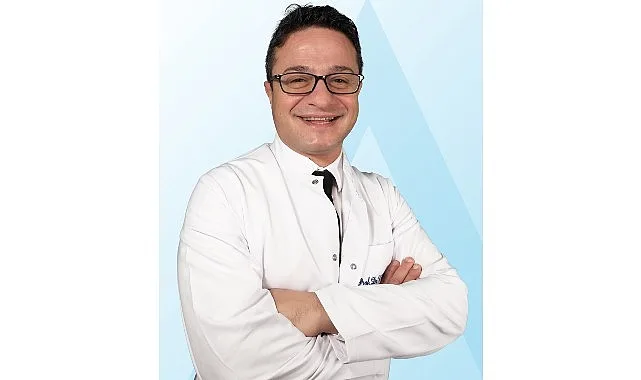 Böbreklerimizin hemen üstünde küçük üçgen şeklinde yer alan ve 4-6