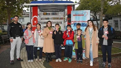 Osmangazi Belediyesi, Türkiye Cumhuriyeti’nin 102’nci kuruluş yıl dönümü etkinlikleri kapsamında