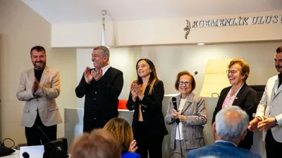 Güzelbahçe Belediyesi tarafından hayata geçirilen 3. Yaş Üniversitesi, yeni eğitim