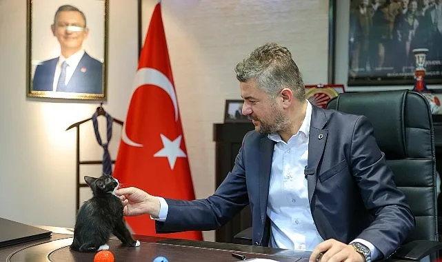 Buca Belediye Başkanı Mimar Görkem Duman,  4 Ekim Dünya Hayvanları