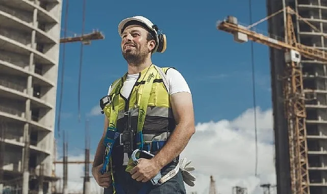 Hollywood’ta 500 milyon dolarlık  proje Türk İnşaat Mühendisine Furkan Demircioğlu’na