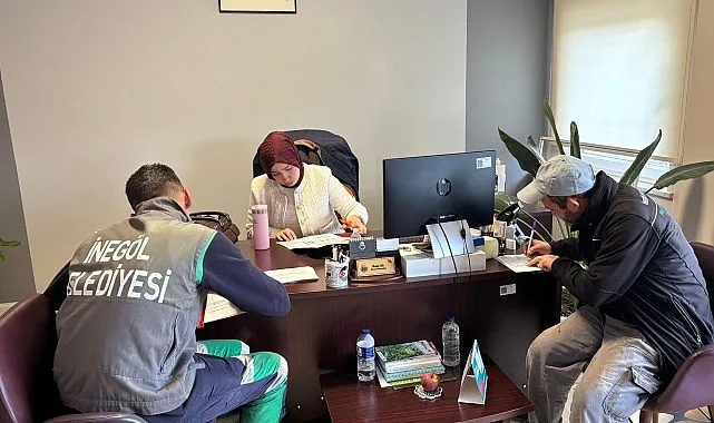 İnegöl Belediyesi, tütünle mücadele kapsamında personele yönelik mobil sigara bırakma