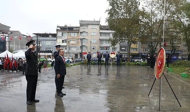 29 Ekim Cumhuriyet Bayramı’nın 102. yıldönümü kutlamaları, bugün 13.00’da Atatürk