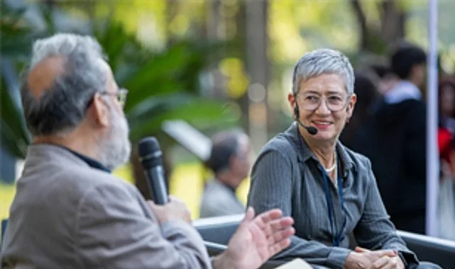 “Edebiyat Yolculuktur” temasıyla İzmir Büyükşehir Belediyesi tarafından düzenlenen 9. İzmir