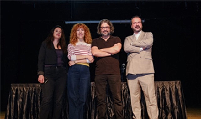 İZKİTAP-6. İzmir Kitap Fuarı kapsamında Fikir Gazetesi tarafından gerçekleştirilen “Fikir