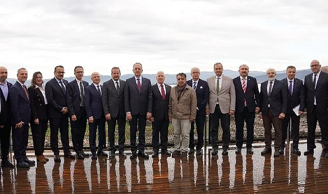 2014 yılında keşfedilen ve dünyanın en önemli 10 keşfi arasında gösterilen İznik Gölü