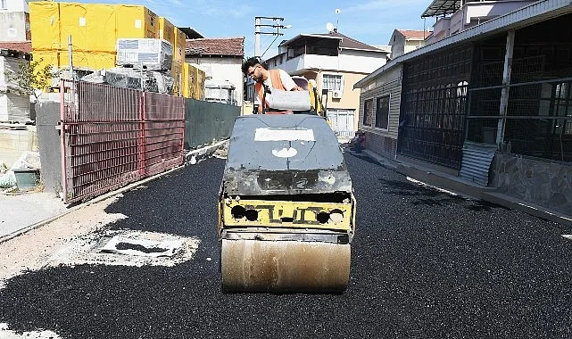 Osmangazi Belediyesi ilçedeki yolların daha güvenli ve konforlu hale gelmesi