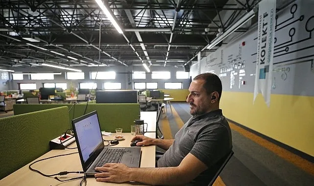 Karşıyaka Belediyesi Kolektif Girişimcilik Merkezi, Celal Bayar Üniversitesi’nde düzenlenen “Enerji