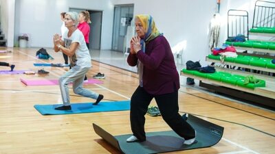 Karşıyaka Belediyesi, aktif ve sağlıklı yaşamı desteklemek amacıyla düzenlediği sabah
