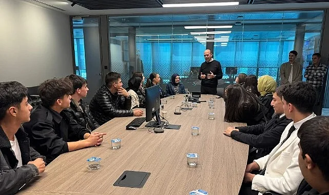 Kartepe Belediyesi’nin düzenlediği “Yerinde Bir Gençlik Gezisi” kapsamında Yıldız Entegre