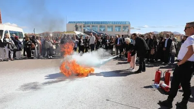 Olası afetlere karşı hazırlıklı olmak amacıyla kendi kriz yönetim planını