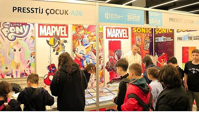 Uluslararası 15. Kocaeli Kitap Fuarı’nda çizgi romanların bulunduğu stant, fuarın