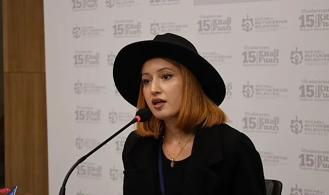 “Kitapların Perisi” Evin Hasançebioğlu, sosyal medyanın kitaplar üzerindeki etkisini 15.