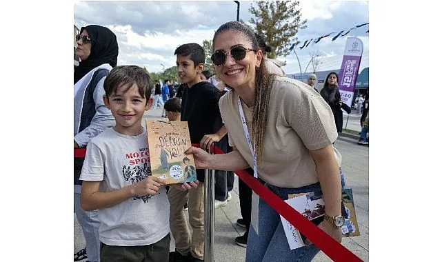 Uluslararası 15. Kocaeli Kitap Fuarı’nda “Kütüphanem Kocaeli”ye ayrılan özel alanda