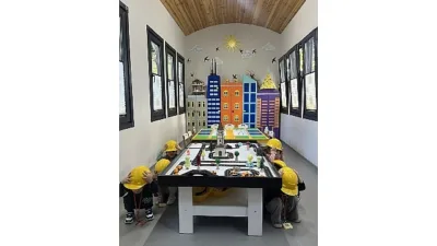 Kocaeli Büyükşehir Belediyesi’ne bağlı Lokomotif Çocuk Köyü’nde “Minik Mimarlar Atölyesi’ne”