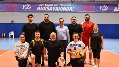 Nilüfer Belediyesi çalışanları, motivasyonu artırmak ve dayanışmayı güçlendirmek amacıyla düzenlenen