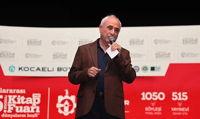 Kocaeli Büyükşehir Belediyesi’nin ev sahipliğinde düzenlenen Uluslararası 15. Kocaeli Kitap