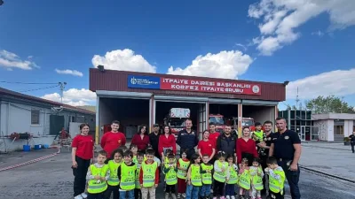 İtfaiye Haftası kapsamında 48 kurumdan bin 252 minik öğrenci, Kocaeli