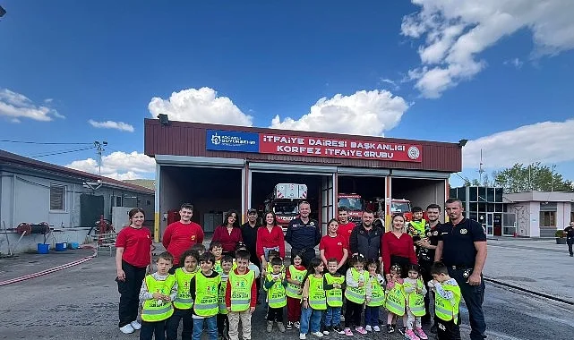İtfaiye Haftası kapsamında 48 kurumdan bin 252 minik öğrenci, Kocaeli
