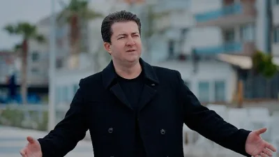 Başarılı ses sanatçısı Ömer Faruk Özcan, müzik kariyerinde yeni bir