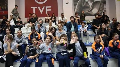 Arabica Coffee House Erkekler 1. Ligi’nde mücadele eden Osmangazi Belediyespor