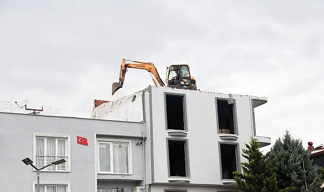 Osmangazi Belediyesi, şehir estetiğini korumak ve planlı kentleşmeyi sağlamak amacıyla