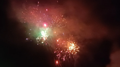 Bilecik’in Pazaryeri ilçesinde 29 Ekim Cumhuriyet Bayramı kutlamaları, akşam saatlerinde