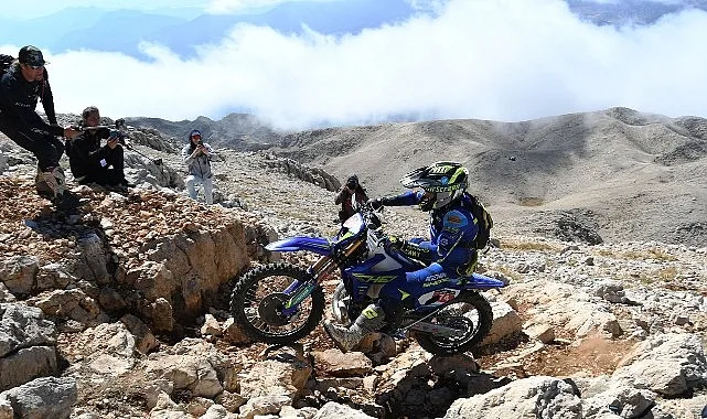 Kemer'de bu yıl 16'ncısı düzenlenen Sea To Sky Enduro Motosiklet