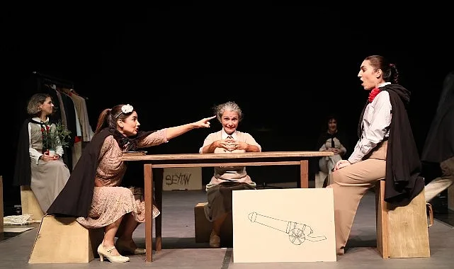 stanbul Büyükşehir Belediyesi Şehir Tiyatroları, en beğenilen oyunlarından, Fatma Nudiye