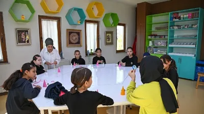 Selçuklu Sanat, Eğitim, Teknoloji ve Atölye Programları (SETAP) çatısı altında faaliyetlerini