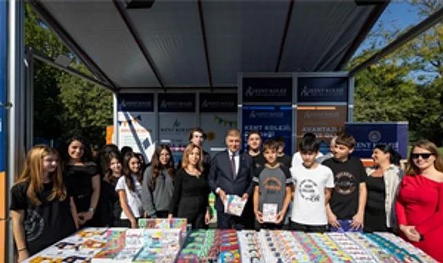 İZKİTAPFEST-6. İzmir Kitap Fuarı ve 9. İzmir Uluslararası Edebiyat Festivali,