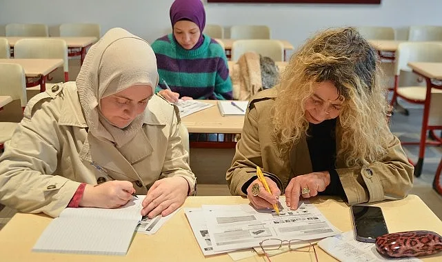 Beylikdüzü Belediyesi, ilçede yaşayan yabancı uyruklu bireylerin toplumsal hayata daha