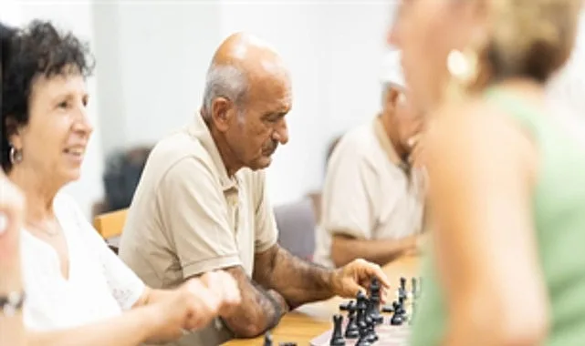 1 Ekim Dünya Yaşlılar Günü, ileri yaşlı bireylerin toplumdaki yerini