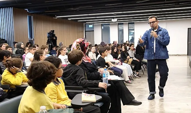 Uluslararası 15. Kocaeli Kitap Fuarı, birçok etkinlik ve söyleşileri ile