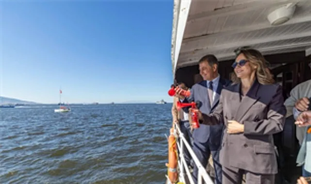 İzmir Büyükşehir Belediye Başkanı Dr. Cemil Tugay, 29 Ekim Cumhuriyet