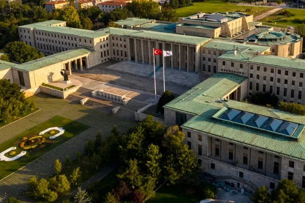 Türkiye Büyük Millet Meclisi (TBMM), 2,5 aylık aranın ardından 28.