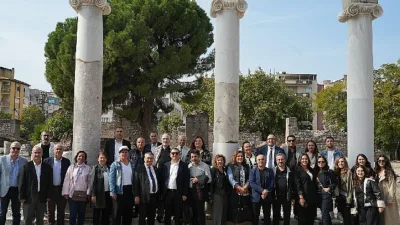 Sofralık zeytinin başkenti Akhisar, pideli paça çorbasından köfteye, kokoreçten katmere,