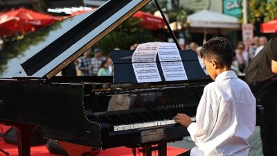 Antalya Büyükşehir Belediyesi’nin ev sahipliğinde bu yıl 25’incisi düzenlenecek olan